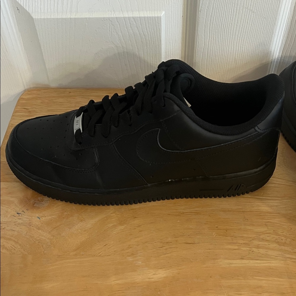 Nike Air Force One Black Sneakers - Picture 4 of 13